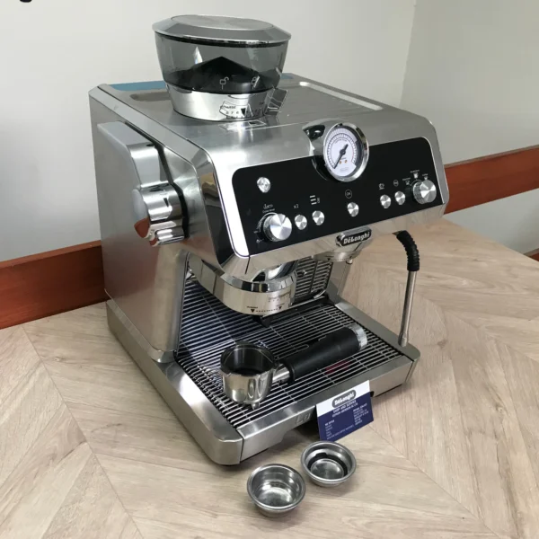 De'Longhi EC9355.M La Specialista Prestigio Bean to Cup Coffee Machine - Image 6