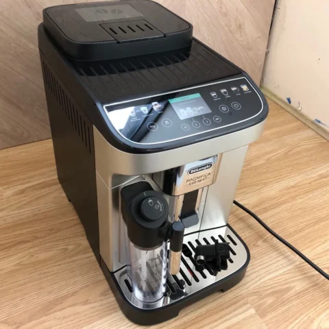 DeLonghi Magnifica EVO Next Bean To Cup Coffee Machine ECAM310.80.SB