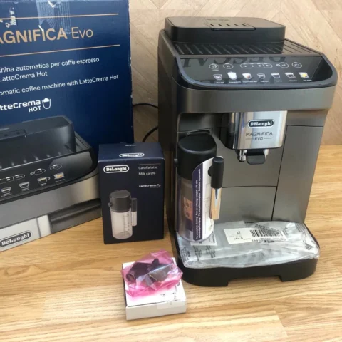 De'Longhi Magnifica Evo Bean to Cup Coffee Machine ECAM290.81.TB