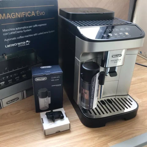 De'Longhi Magnifica Evo ECAM290.61.SB Bean To Cup Coffee Machine - SILVER BLACK