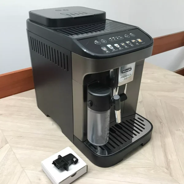 De'Longhi Magnifica Evo Bean to Cup Coffee Machine ECAM290.81.TB - Image 5
